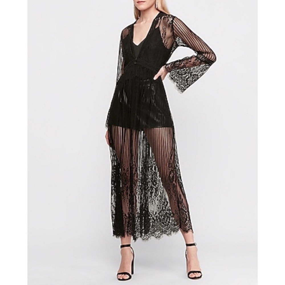 ISO Express Black Lace Kimono